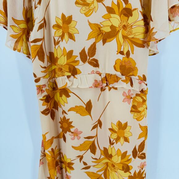 VICI Beige Floral Ruffle Maxi Dress Women’s Size Medium Boho Flutter Sleeve - Picture 9 of 10